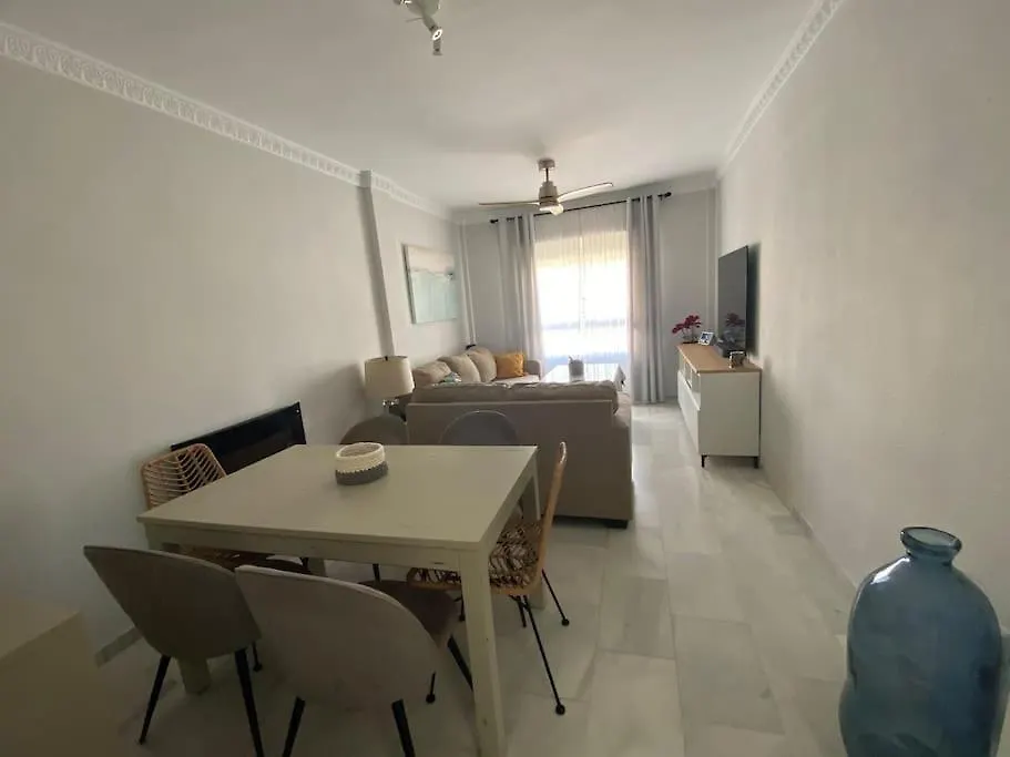 فيلا Casa Naranjos Playa Luz روتا 0*,  إسبانيا