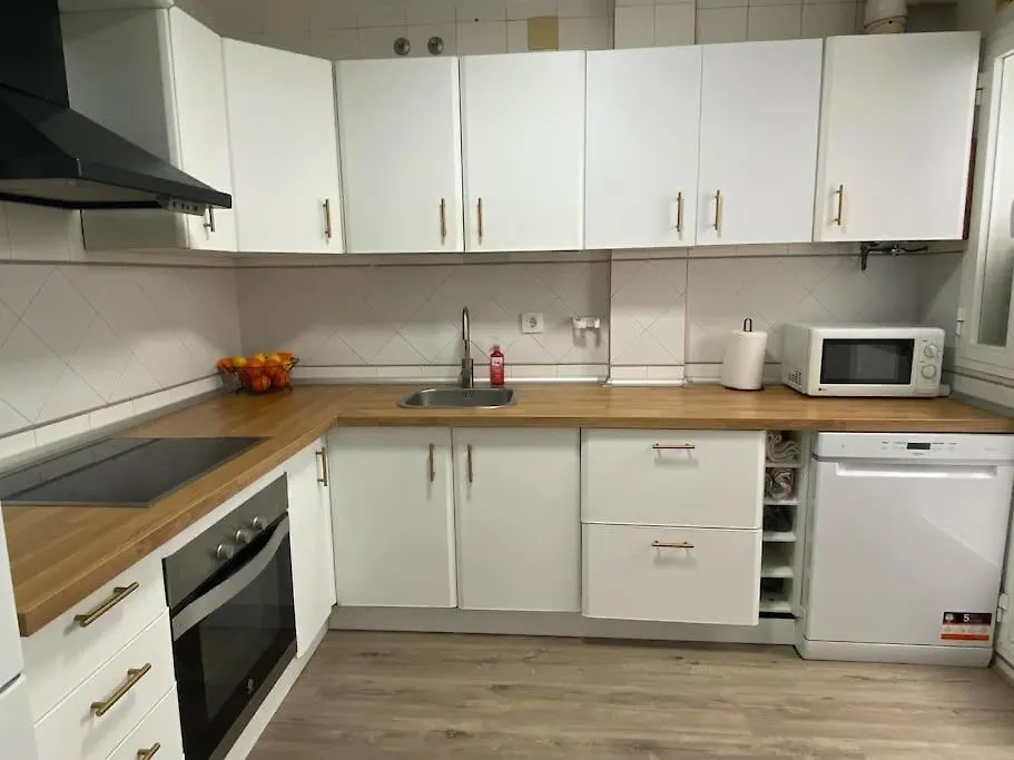 فيلا Casa Naranjos Playa Luz روتا 0*,  إسبانيا