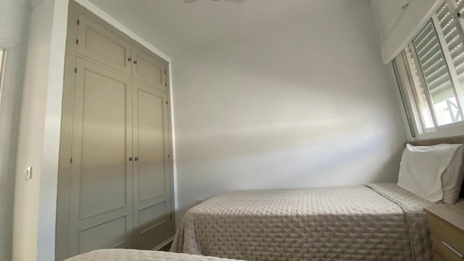 بيت للعطل فيلا Casa Naranjos Playa Luz روتا إسبانيا