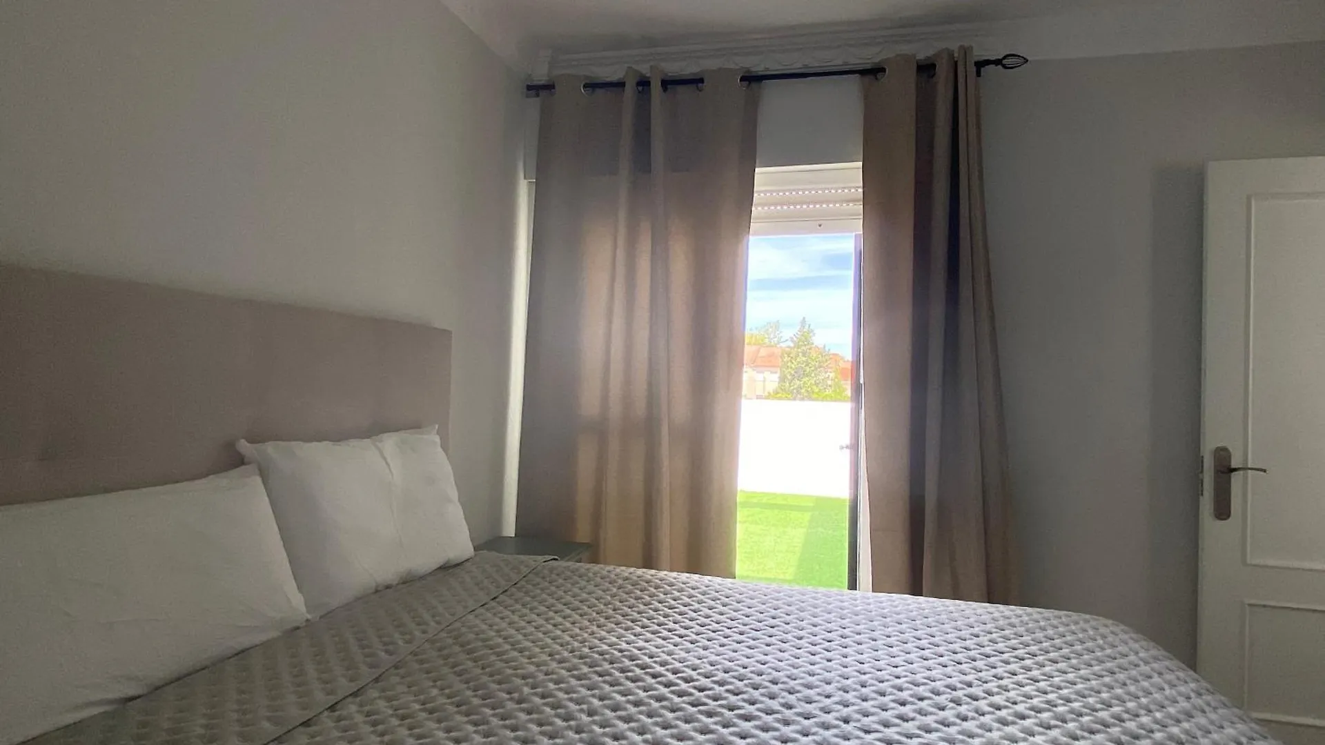 بيت للعطل فيلا Casa Naranjos Playa Luz روتا